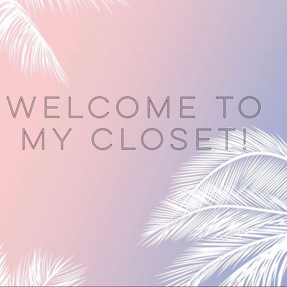 👟👠👡👢👗👚🧢👜👝🎒 - Picture 1 of 1